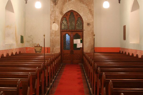 St Llawddog, Velindre