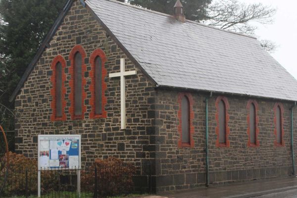 St Teilo, Pembroke Dock