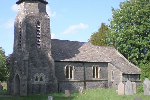 St Bledrws, Lampeter