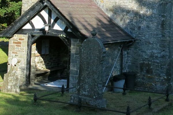 St David, Llanycrwys