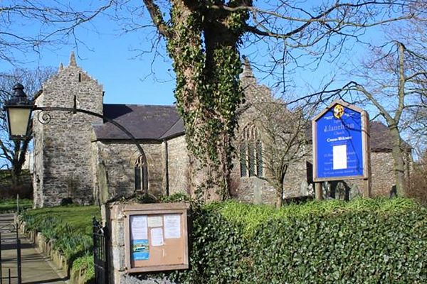St Rhian, Llanrhian