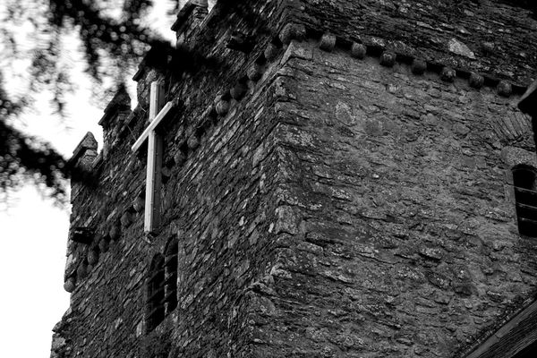 St Brynach, Nevern
