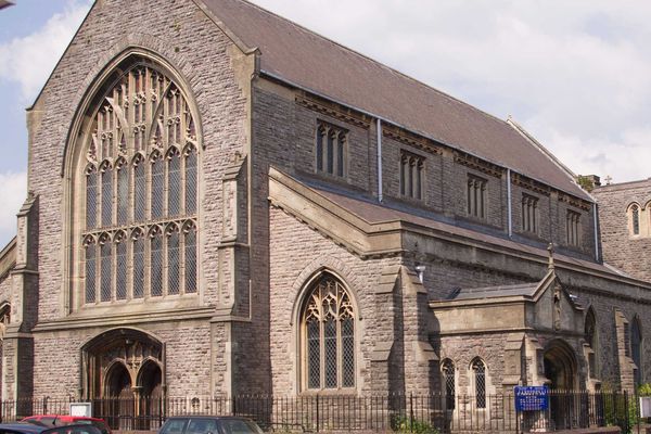 St Andrew and St Teilo, Cathays