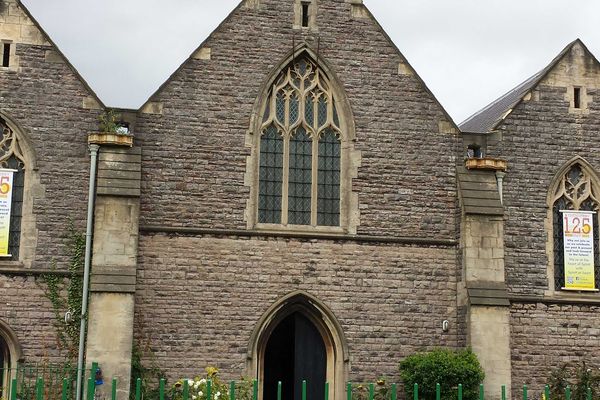 St Saviour, Splott