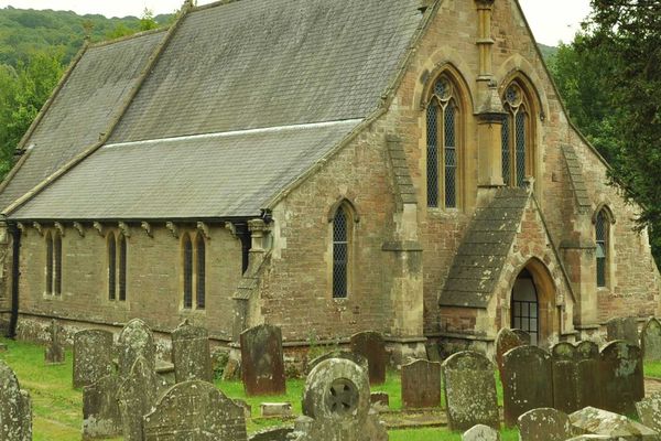 St Oudoceus, Llandogo