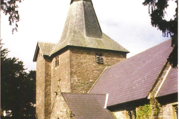 St Elli, Gilwern