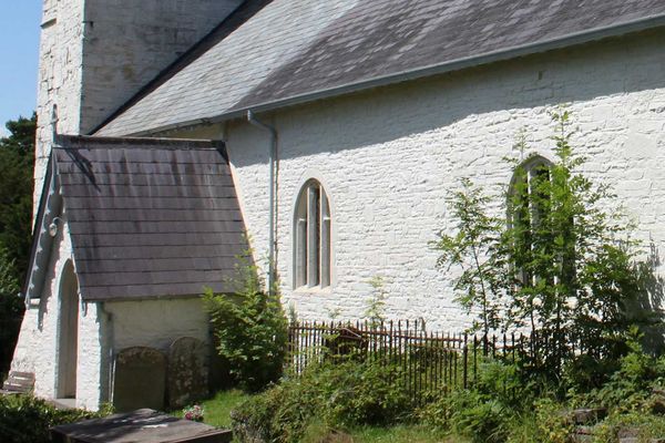 St Cynog, Defynnog
