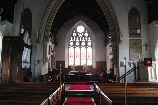 St Meilig, Llowes