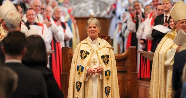 Hundreds pack Newport Cathedral for the Enthronement of the 15th Archbishop of Wales