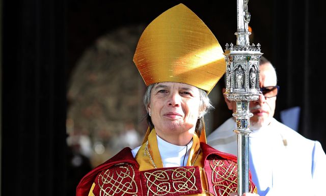 Archbishop Cherry Vann at Newport Cathedral