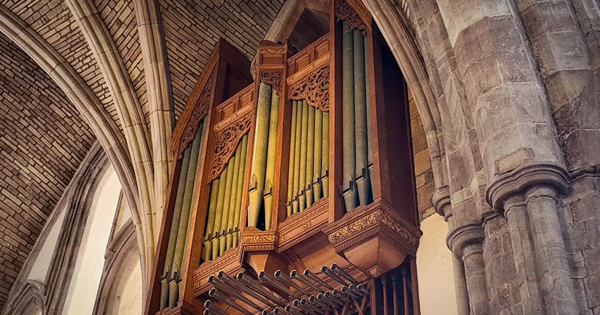 Free lunchtime concerts return to Brecon Cathedral
