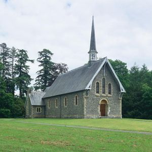 Holy Trinity Church, Pontargothi