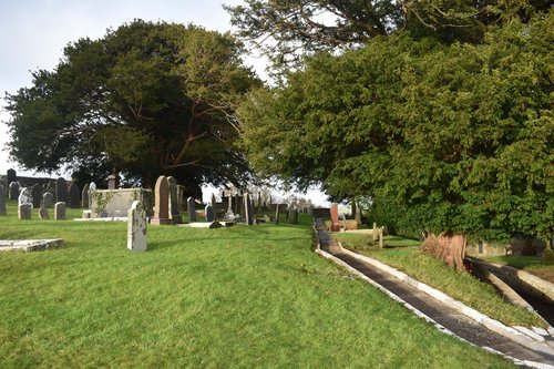 Llangunnor 3