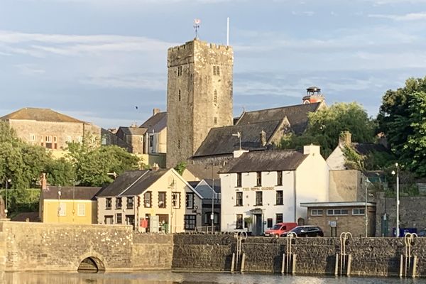 St Mary the Virgin, Pembroke