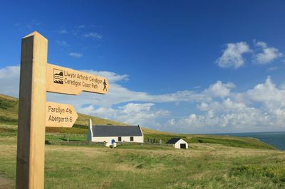 Church of the Holy Cross, Mwnt