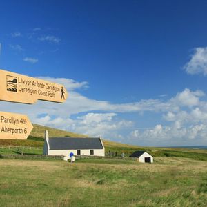Church of the Holy Cross, Mwnt