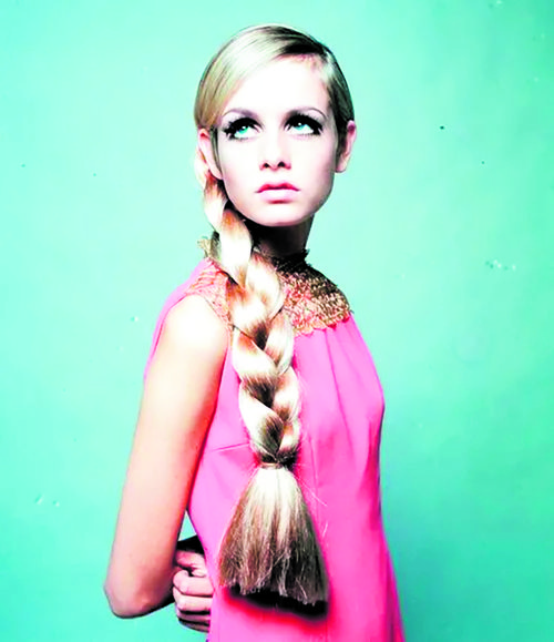 Twiggy [https://meghagblog.wordpress.com/2016/03/29/twiggy-the-face-of-60s/#jp-carousel-33]